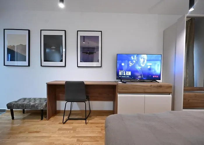 Cozy And Lovely I & Ii Jagodina